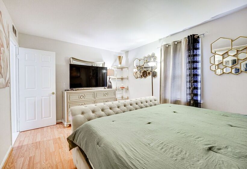 Family Friendly Bloomfield Hills Home W/ Patio!