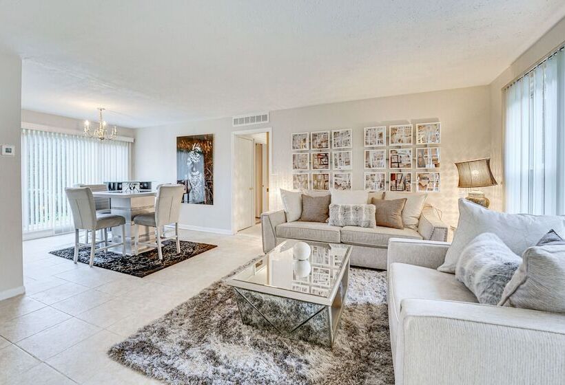 Family Friendly Bloomfield Hills Home W/ Patio!