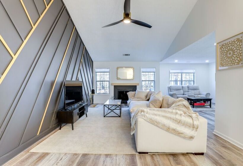 Family Friendly Dacula Home With Screened Porch!