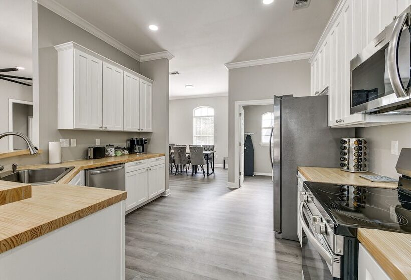 Family Friendly Ponchatoula Home W/ Private Pool!