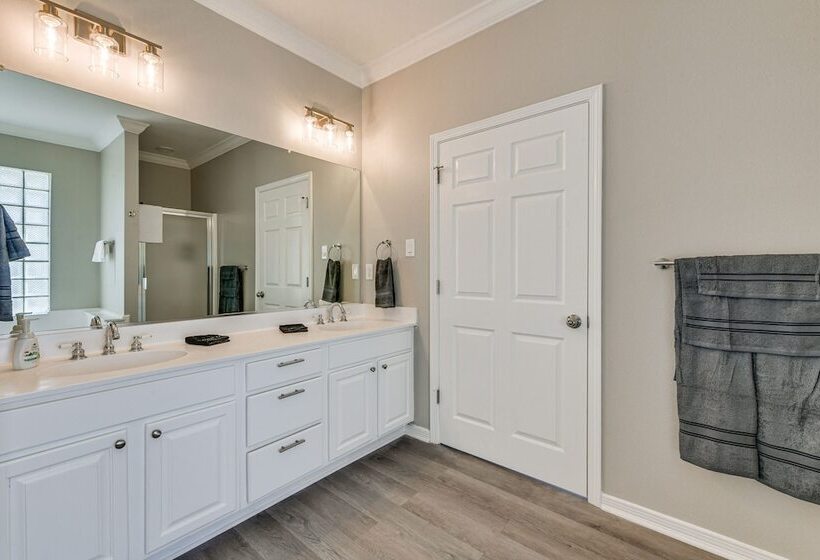 Family Friendly Ponchatoula Home W/ Private Pool!