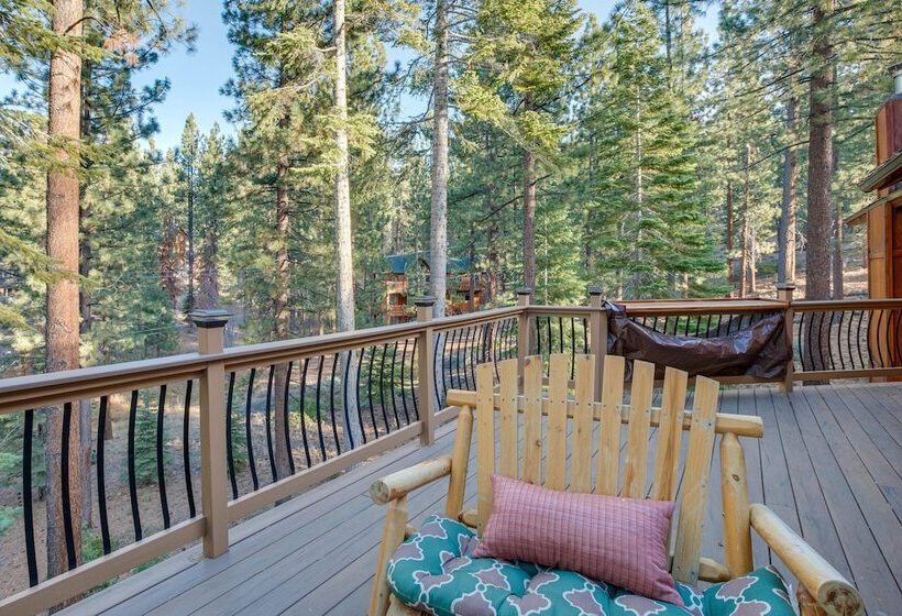 Family Friendly Stateline Home: Close To Trails!