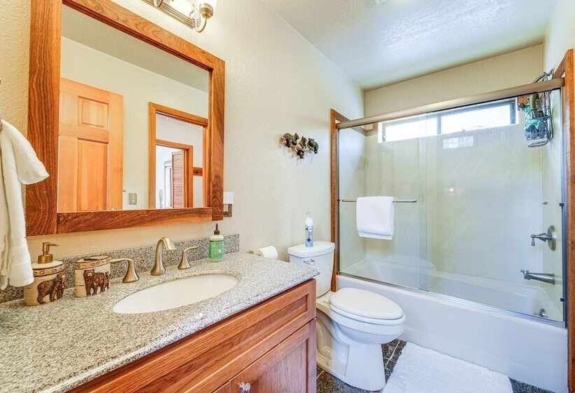 Family Friendly Truckee Cabin In Tahoe Donner!