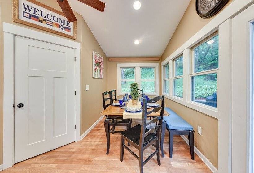 Family Friendly Twin Lakes Home Near Lake Mary!