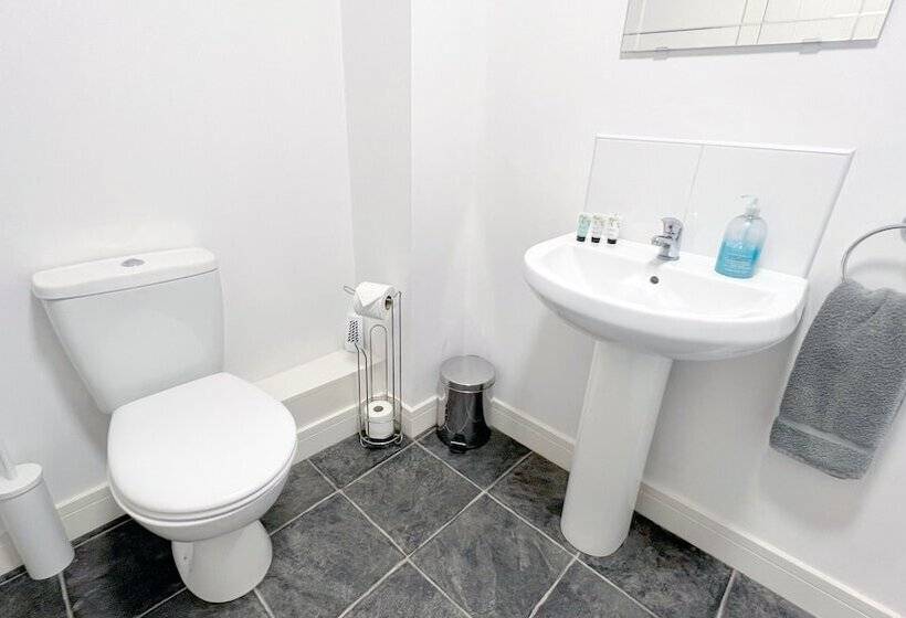 Friars House, Stafford By Bell Apartments