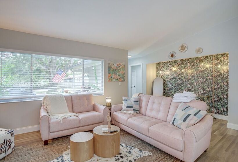 Fully Remodeled St Petersburg Home W/ Private Pool