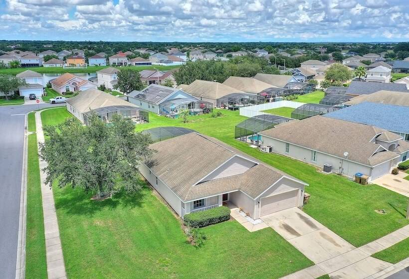 Gilded Parasol By Shine Villas Remington Golf 420