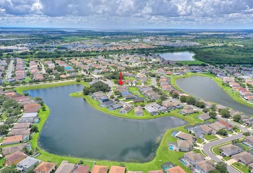 Gilded Parasol By Shine Villas Remington Golf 420