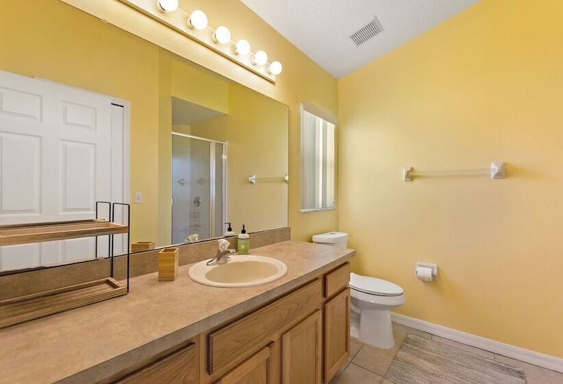 Gilded Parasol By Shine Villas Remington Golf 420