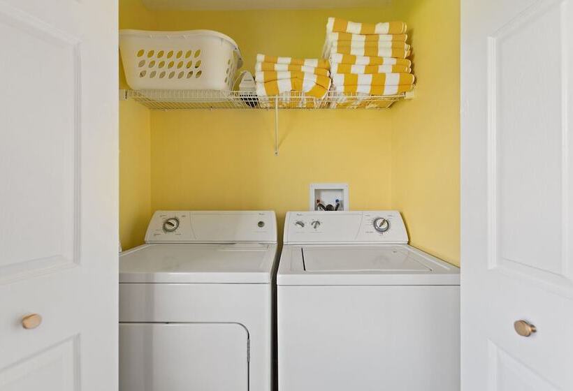 Gilded Parasol By Shine Villas Remington Golf 420