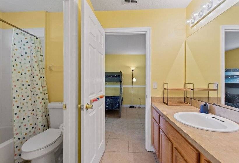 Gilded Parasol By Shine Villas Remington Golf 420