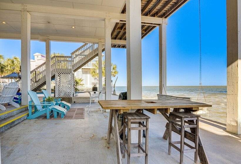 Gorgeous Galveston Bay Home W/ Private Pool!