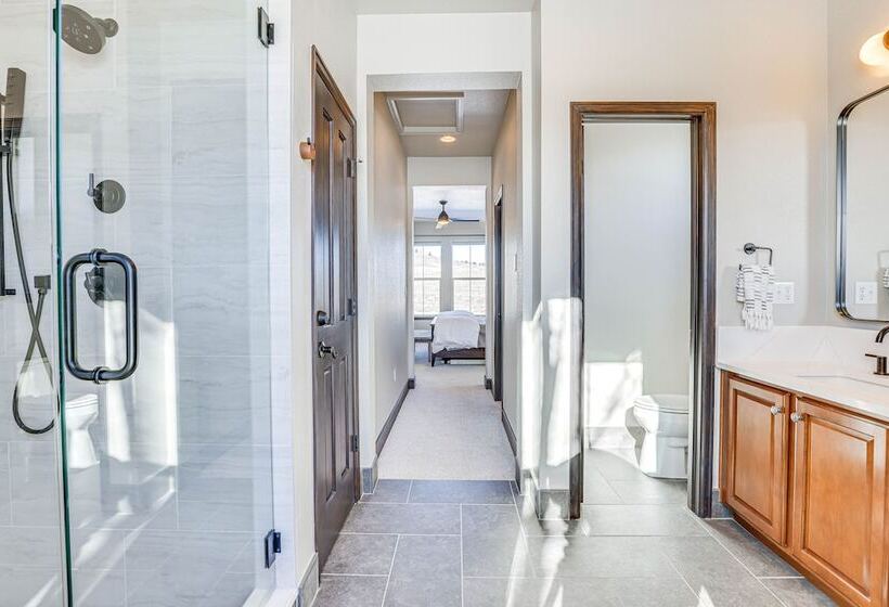 Half Mi To Skiing: Gorgeous Granby Ranch Home!