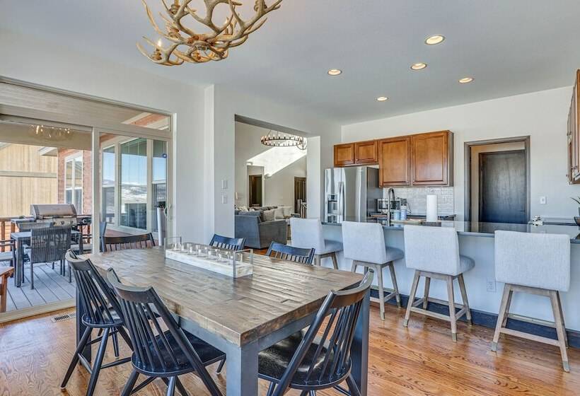 Half Mi To Skiing: Gorgeous Granby Ranch Home!