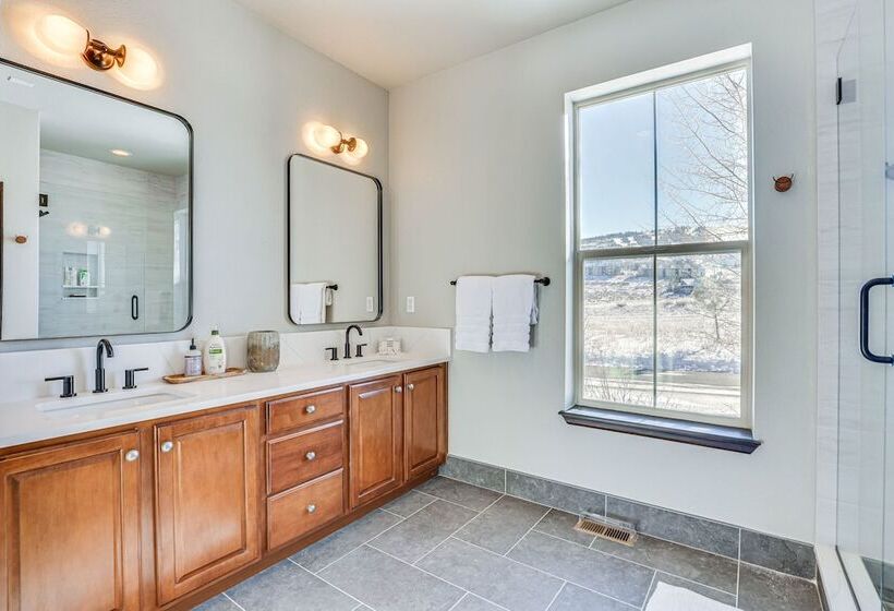 Half Mi To Skiing: Gorgeous Granby Ranch Home!