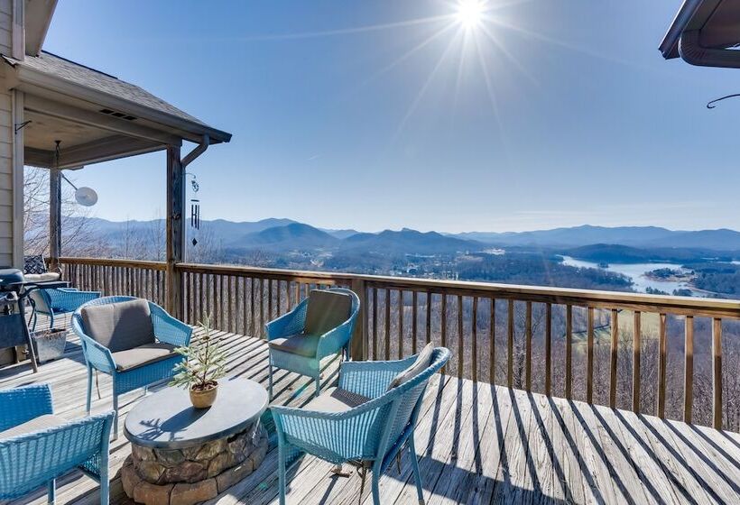 Hayesville Home W/ Hot Tub + Mountain Views!