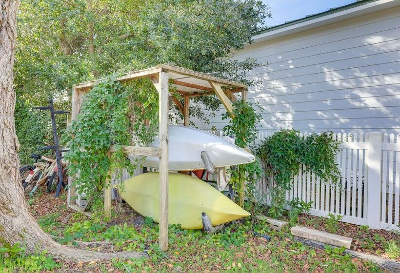 Central Historic Beaufort Home: Walk To Waterfront