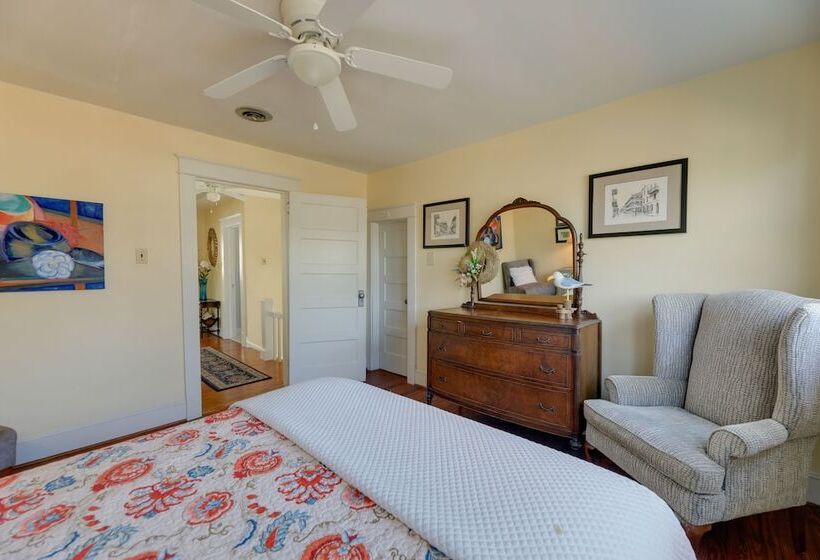 Central Historic Beaufort Home: Walk To Waterfront