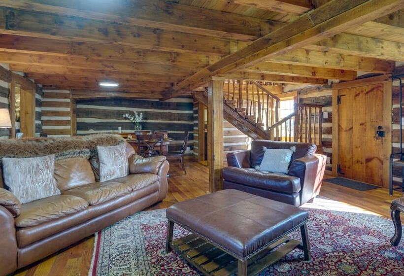 Historical Paris Cabin On Farm W/ Fire Pit!