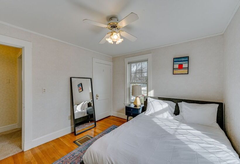 Home W/ Backyard ~ 2 Mi To Downtown Lexington!