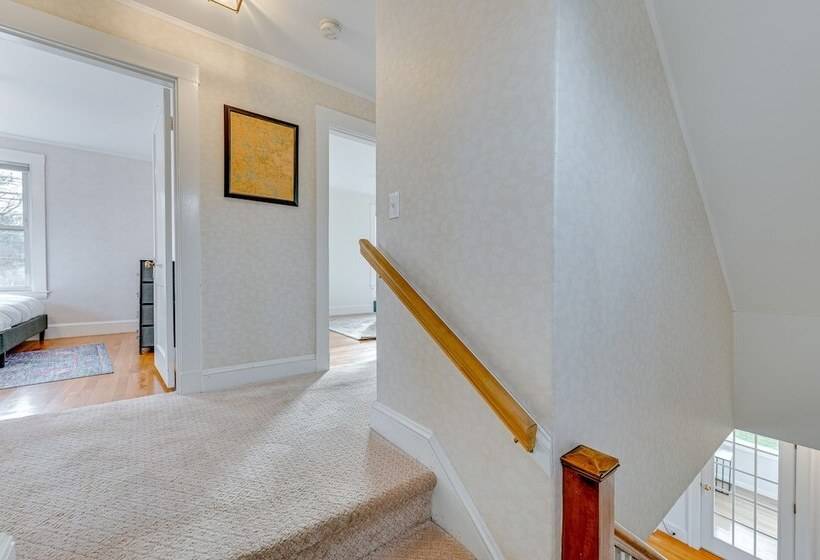 Home W/ Backyard ~ 2 Mi To Downtown Lexington!