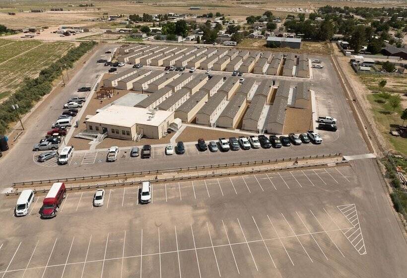 هتل Corporate Hospitality Housing   Loving