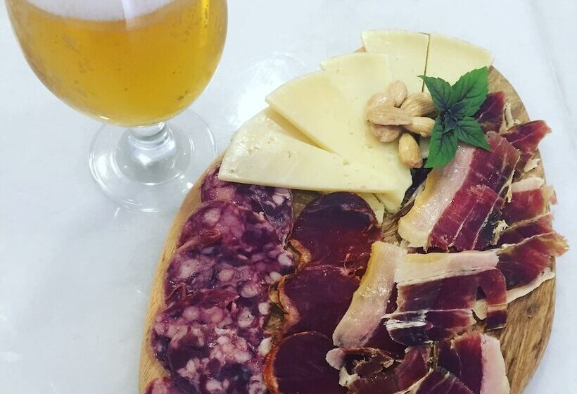 فندق El Nido Del Chorro