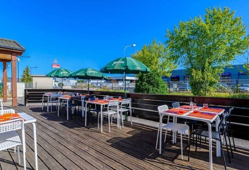 בית מלון כפרי Fh Confort Hôtel Orleans