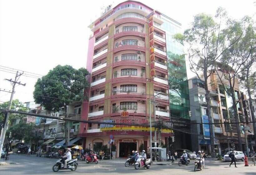 هتل Hanh Long 2 By Bay