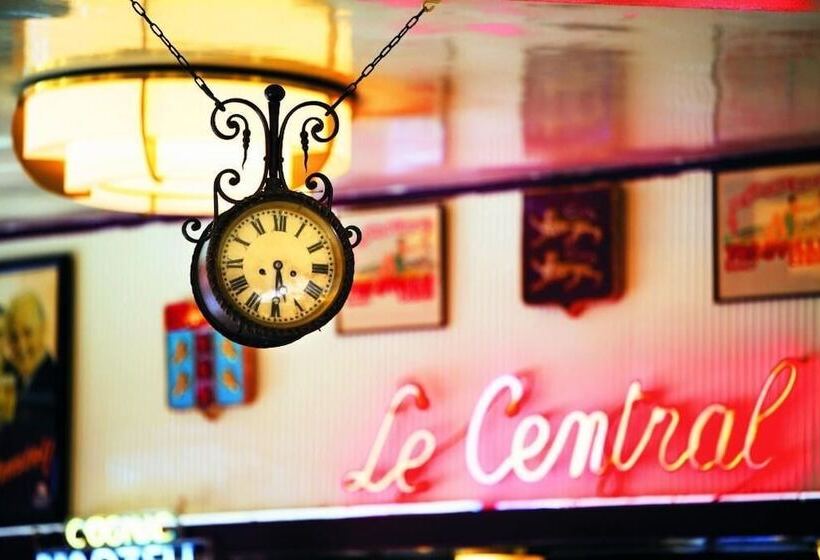 Отель Le Central