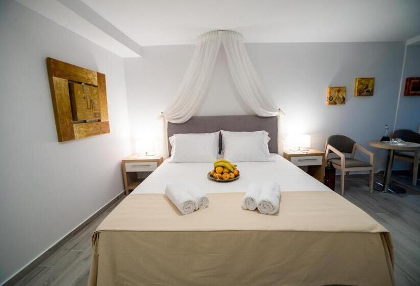 Отель Kratiras View Luxury Suites