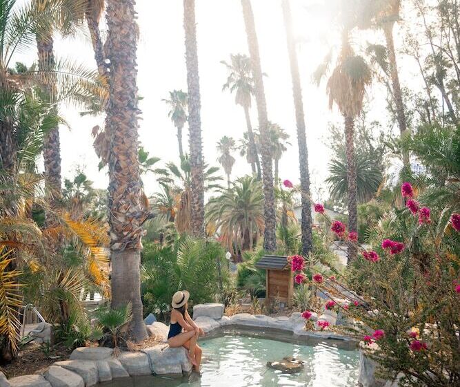 בית מלון כפרי Murrieta Hot Springs Resort