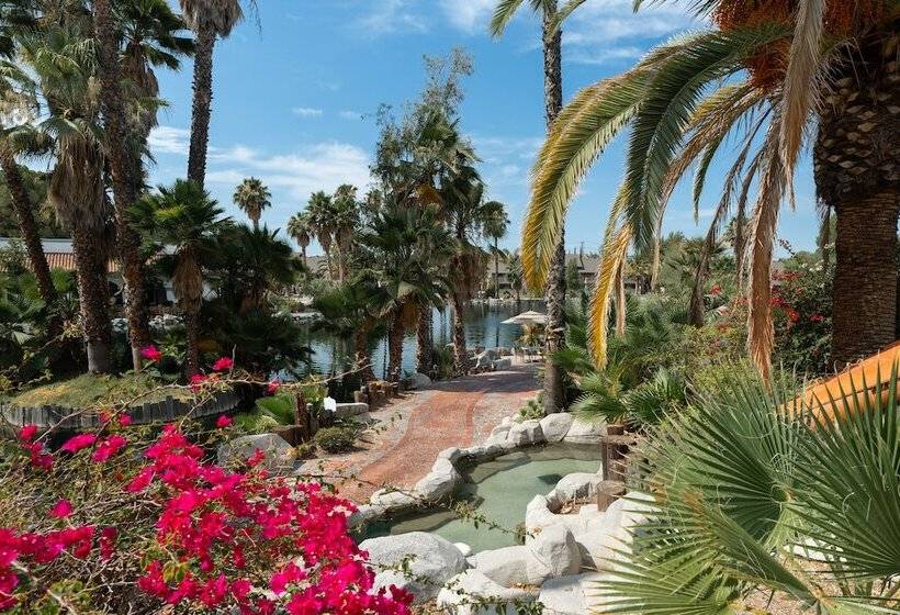 בית מלון כפרי Murrieta Hot Springs Resort