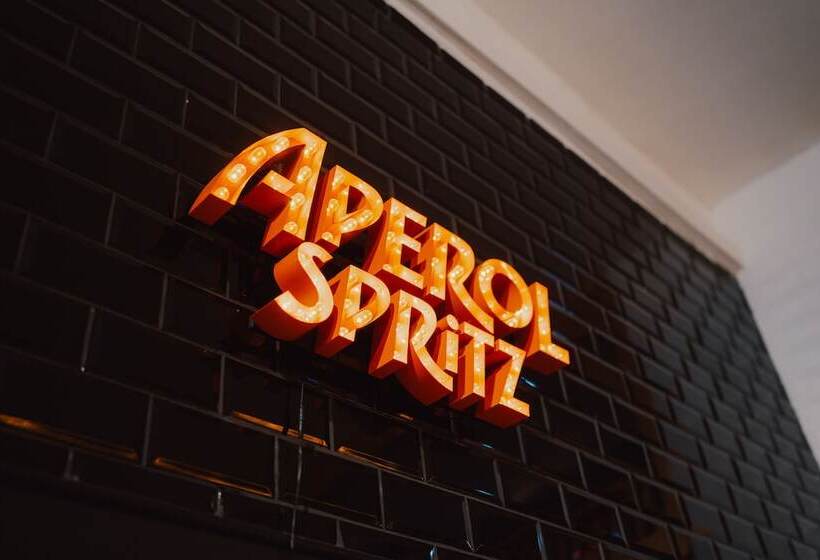 Отель Schwarzes Kreuz