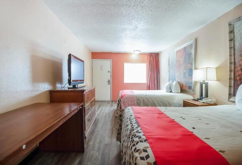 ホテル O Daylight Inn Elkhart I-90, In