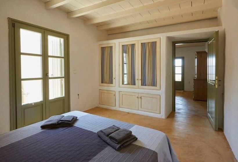 ホテル Ochre Dream Beach & Sunset Villa Naousa