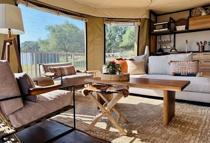 호텔 Outdoorsy Hill Country