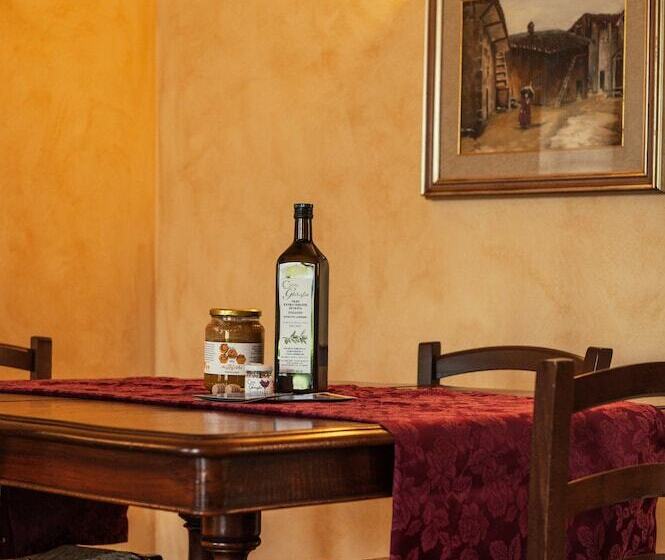 田舎風ホテル Agriturismo Casal Gheriglio