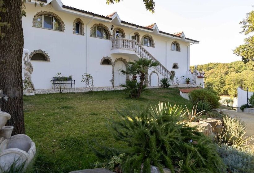 فندق Tenuta Lunoa