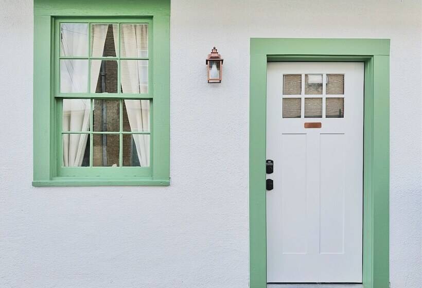 هتل The Rockhound Boutique