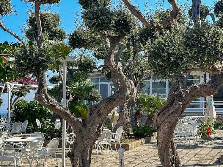 فندق Villa Lubrense Sorrento