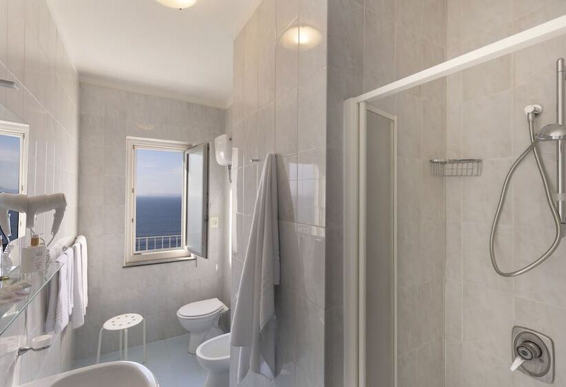 فندق Villa Lubrense Sorrento