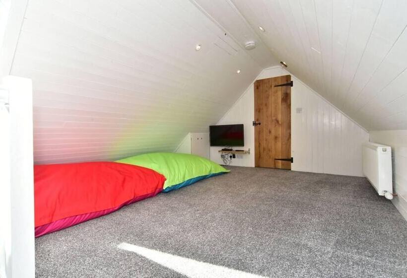 2bed Cottage Johnshaven   Family Friendy