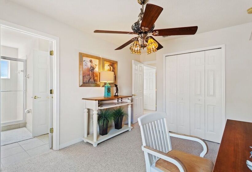 Indian Summer At Watersong Resort