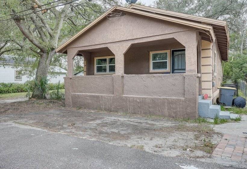 Jacksonville Home, Half Mi To Everbank Stadium!