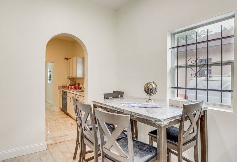 Jacksonville Home, Half Mi To Everbank Stadium!