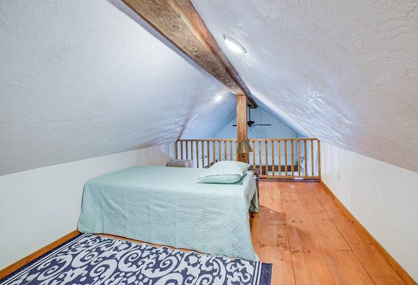 Jones Mills Vacation Rental: Near Skiing & Hiking!