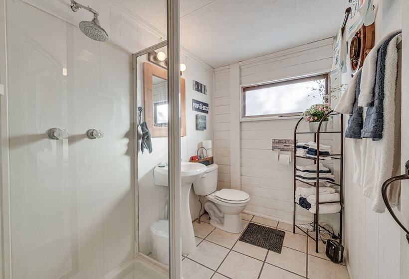 Kimberling City Cabin: 5 Min Walk To Lake