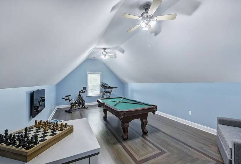 Laid Back Lake Life By Avantstay Waterfront View