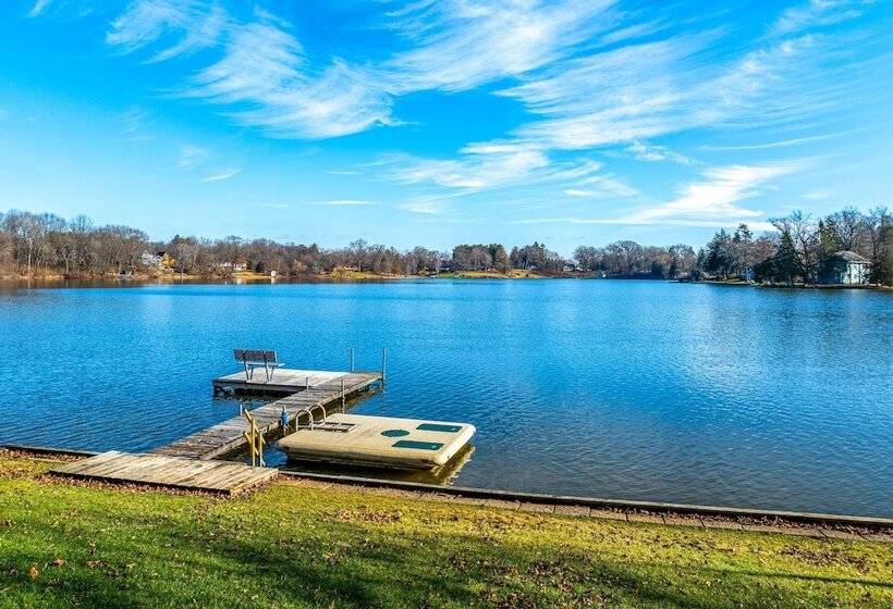 Lakefront Paw Paw Cottage W/ Boats & 2 Docks!